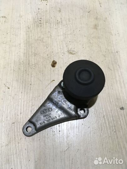 Кронштейн двигателя передний Ауди A6 C5 2.8 AMX