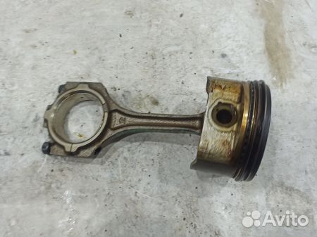 Поршень с шатуном Лексус
