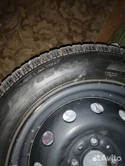 Pirelli Ice Zero 2.25/4.5 R4