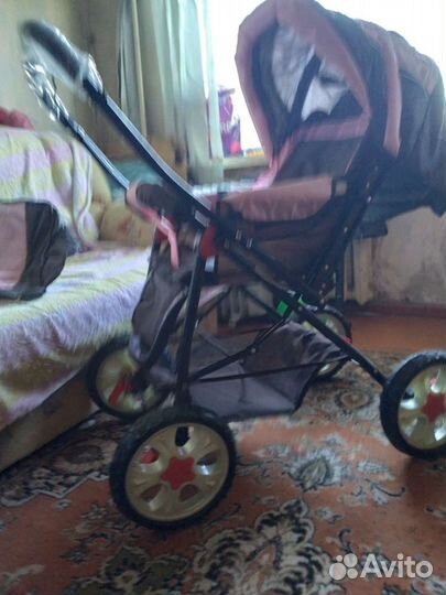 Шикарно-нежная, новая коляска для принцессы