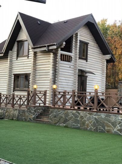 Дом 250 м² на участке 14 сот.