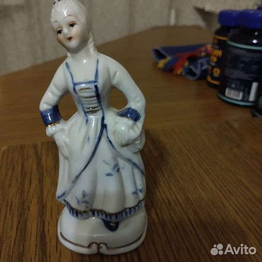Фарфоровые статуэтки германия