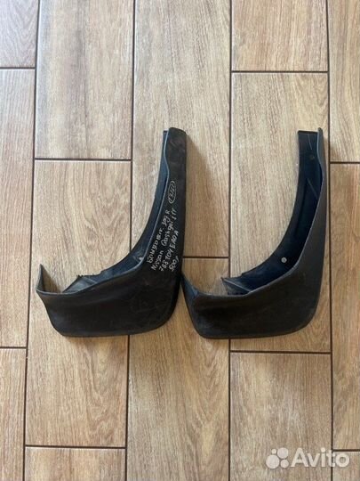 Брызговик задний правый Nissan Qashqai J11