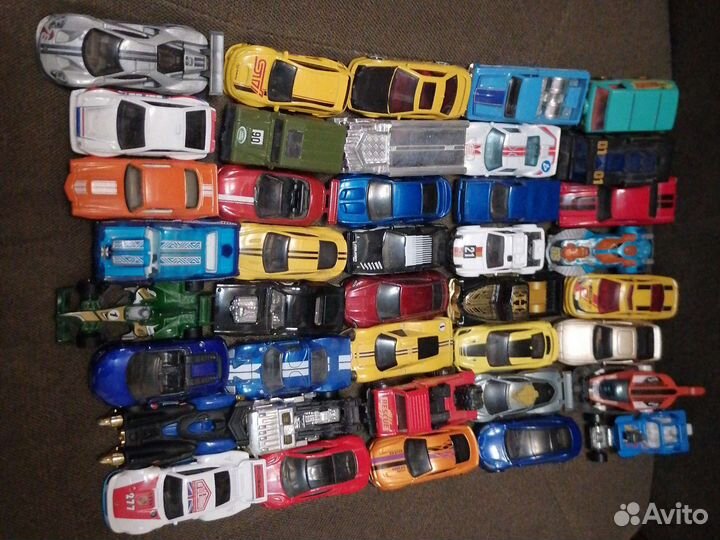 Hot wheels машинки