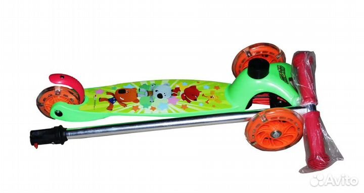 Самокат детский трехколесный со светящимися колеса