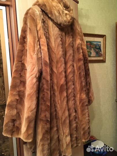 Шуба норковая с капюшоном 48-50
