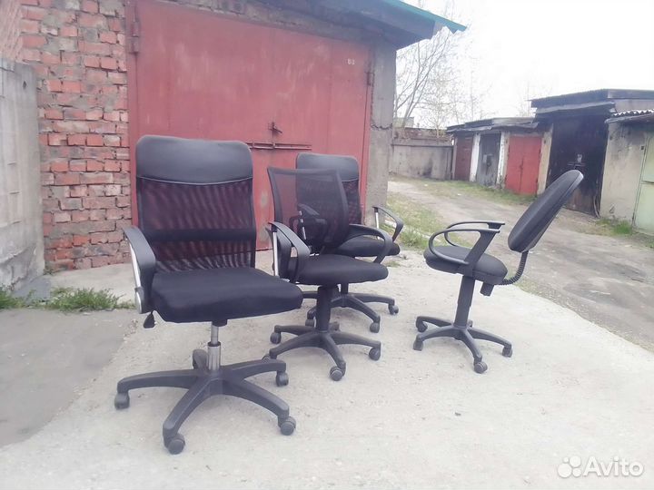 Кресла компьютерные в ассортименте
