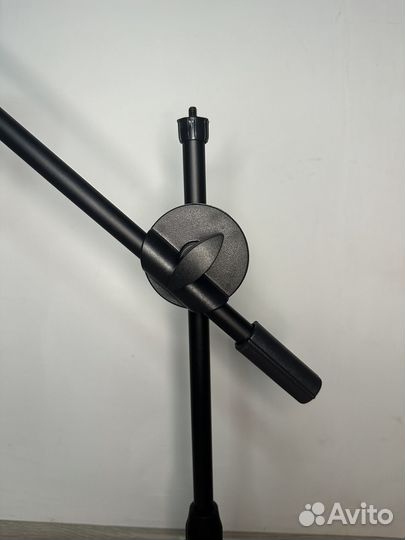 Настольный штатив для съемки на телефон