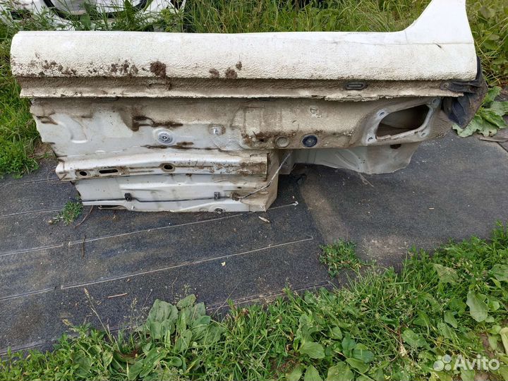 Задний левый угол порога для Skoda octavia A7