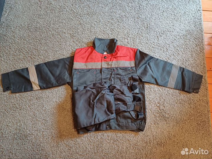 Спецодежда/рабочий костюм новый с комбинезоном