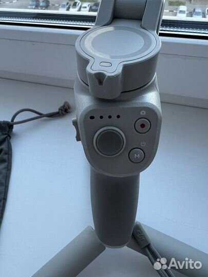 Стабилизатор для смартфона, стедикам, Dji Osmo 4SE