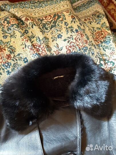 Кожаный плащ женский