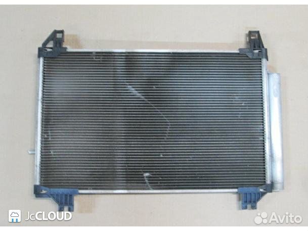 Радиатор кондиционера на toyota spade NCP141 1NZ-F