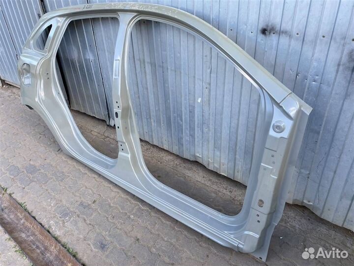 Боковина правая крыло заднее порог LADA X-Ray