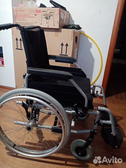 Инвалидная коляска бу, в хорошем состоянии