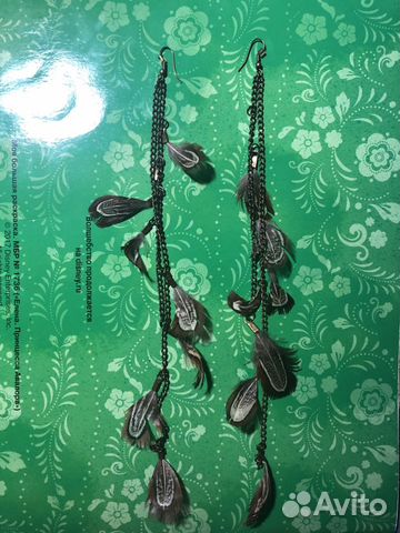 Серьги с перьями