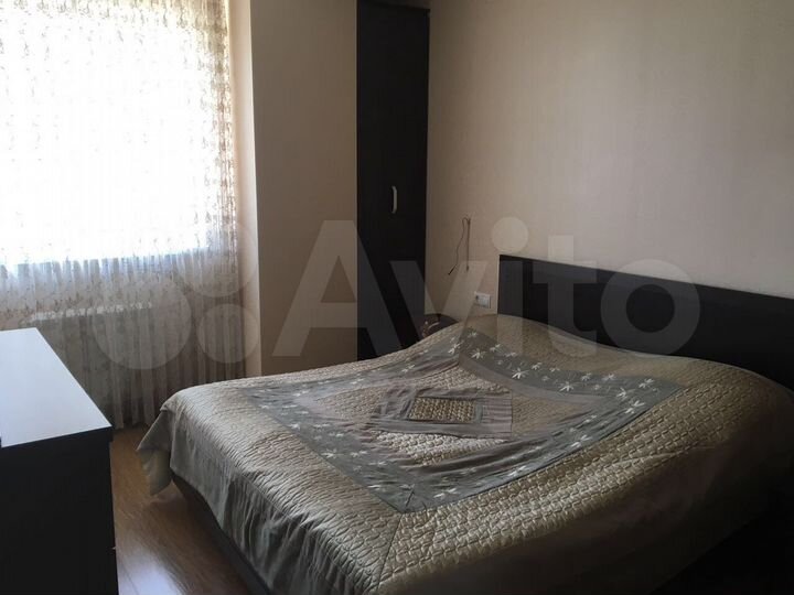 5-к. квартира, 120 м², 2/5 эт.