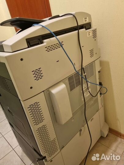 Цветной лазерный принтер с wifi бу