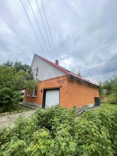 Дом 189,7 м² на участке 18,4 сот.