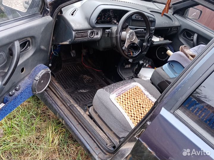 ВАЗ 2115 Samara 1.5 МТ, 2002, битый, 300 000 км