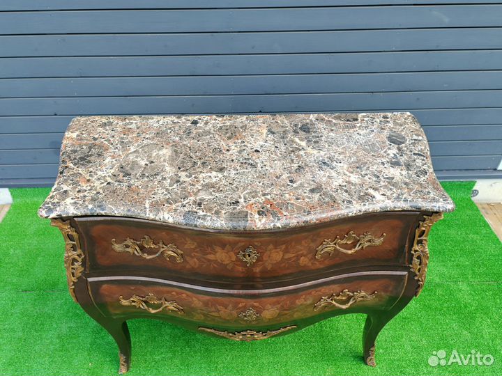 Антикварный комод