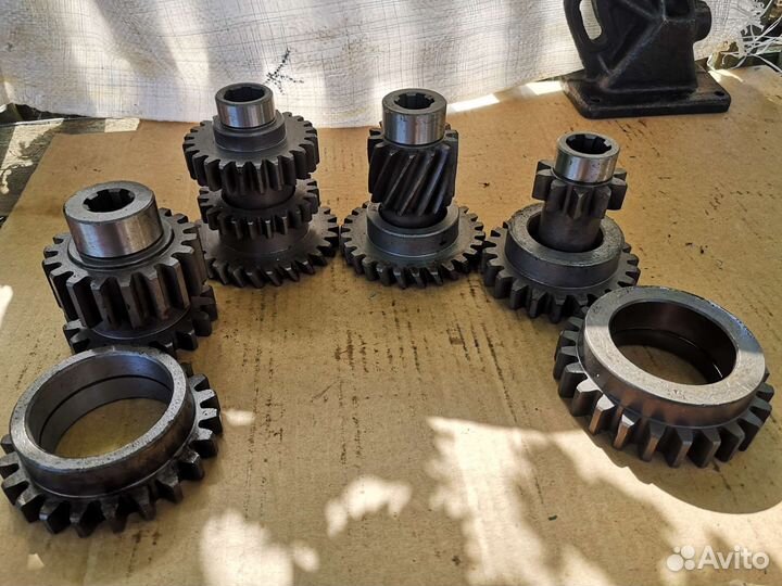 Шестерня ЗИЛ ком ведущая 18-зубьев под 204 подшип