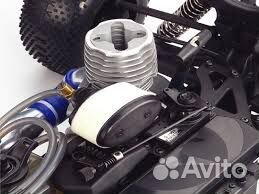 Машина на р/у с двс 1:10