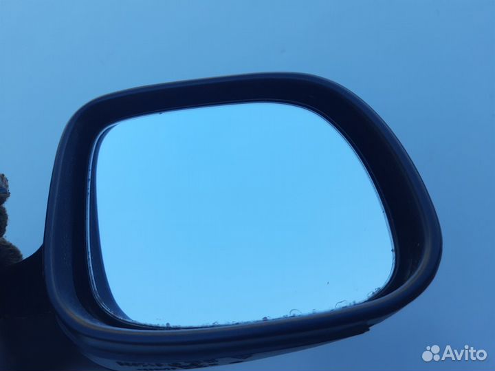 Зеркало правое механическое Skoda Fabia