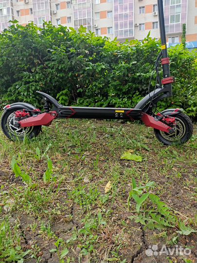 Электросамокат Kugoo G1