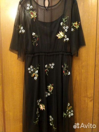 Нарядное платье