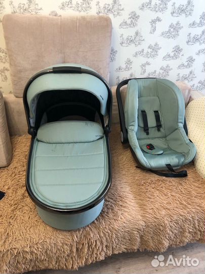Коляска Carrello Ultimo 3 в 1