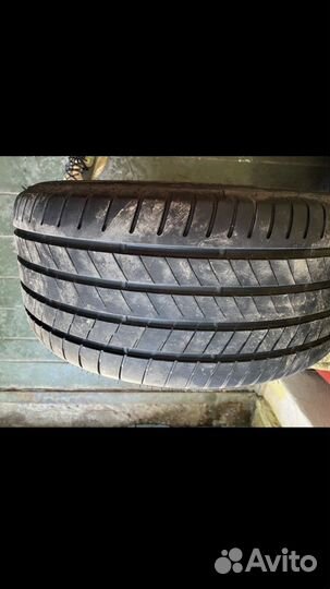 Bridgestone Alenza 001 275/45 R20 и 305/40 R20