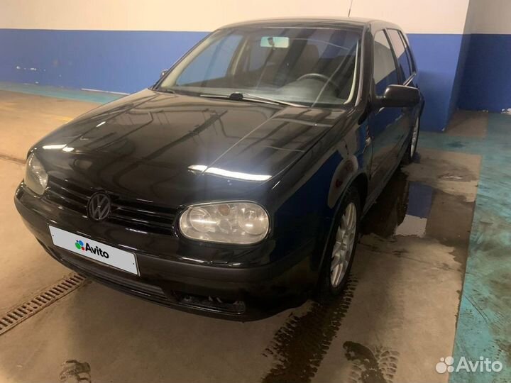 Volkswagen Golf 1.6 МТ, 2001, 176 399 км