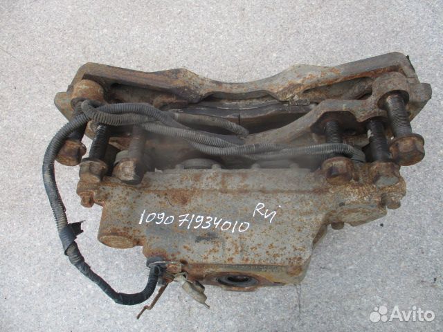 Суппорт задний Meritor 68324857