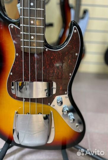 Бас гитара Fender Jazz Bass SB (Replika)