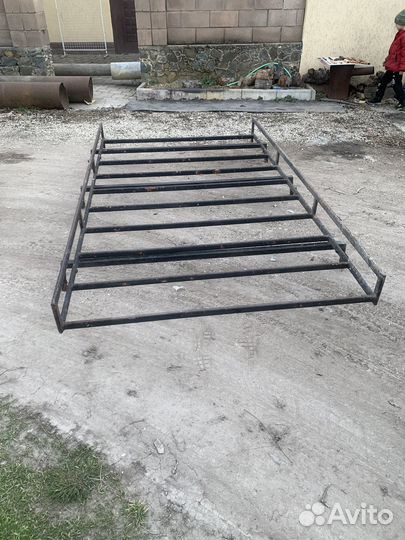 Багажник на крышу