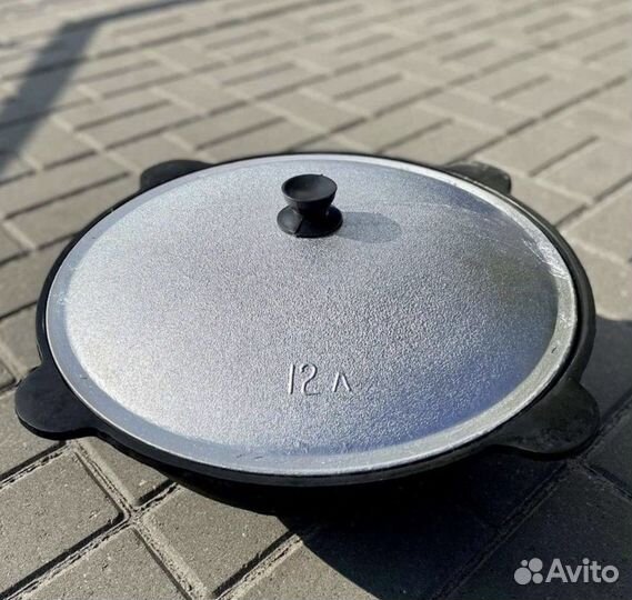 Казань чугунный 12л