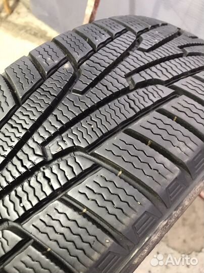 Kumho I'Zen KW31 205/50 R17 93R