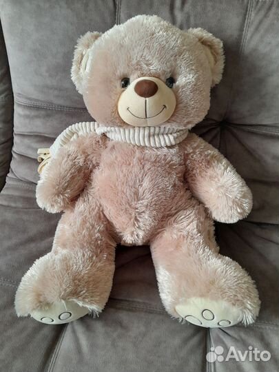 Плюшевый медведь 70 см
