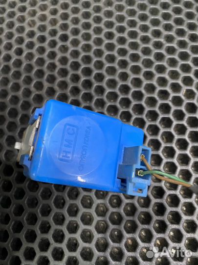 Реле 96831-25000 Hyundai accent 2