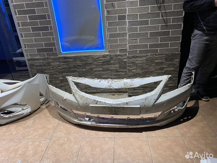 Бампер задний в сборе на hyundai solaris 2