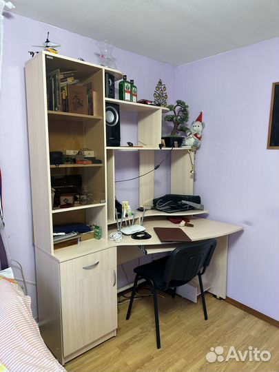 Компьютерный стол