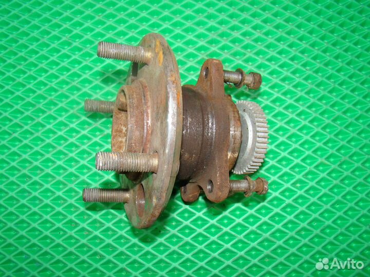 Ступица задняя Hyundai Sonata 4 EF Хендай Соната