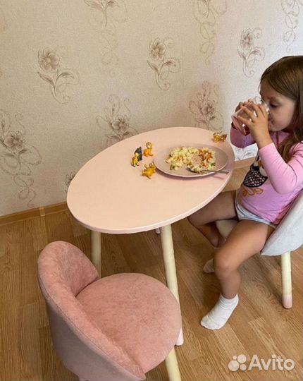 Детский стол и стул