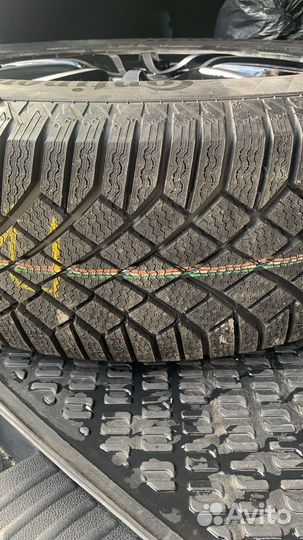 Комплект колес Continental R17