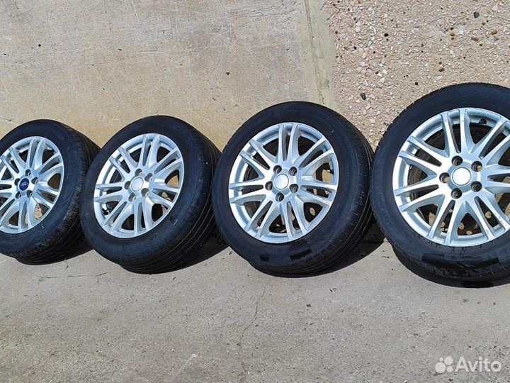 Летним колеса R16 205/55 ford