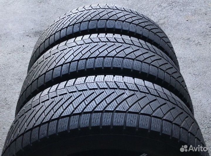 Continental ContiVikingContact 6 SUV 225/55 R18