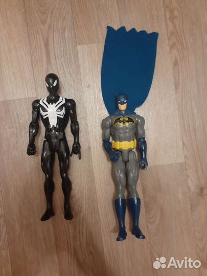 Марвел: Человек-паук, Бэтмэн