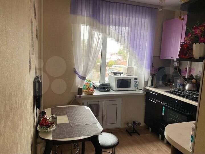 3-к. квартира, 59 м², 2/5 эт.