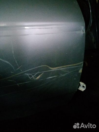 Дверь передняя правая Ниссан Вингроад WRY11